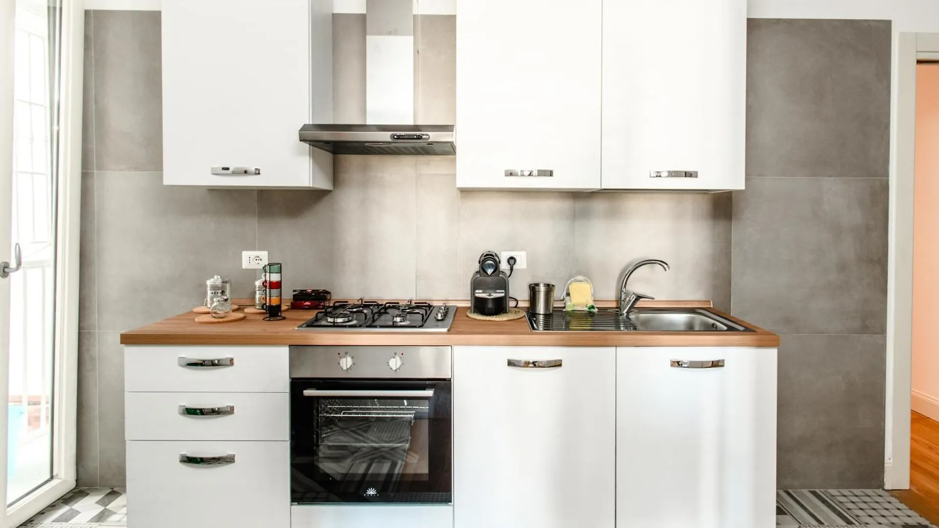 Heart Of Naples By Dimorra Apartment 0*,  Italy